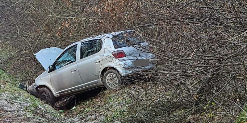 Relacja z wypadku drogowego w Dębowcu Relacja z wypadku drogowego w Dębowcu